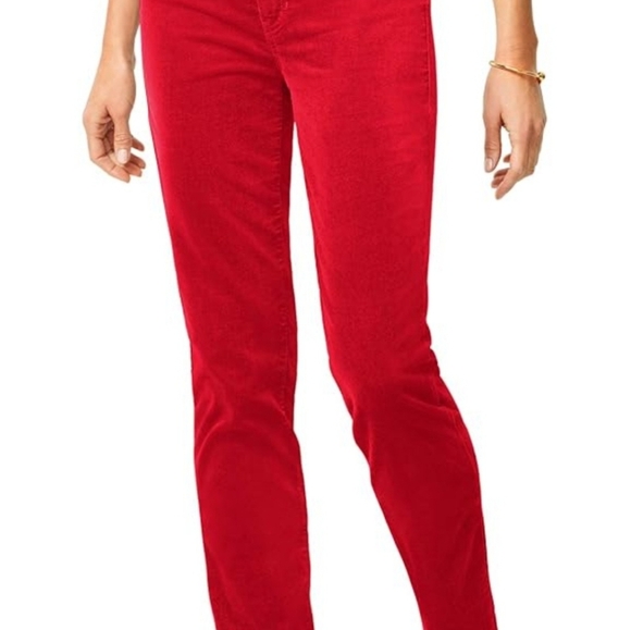Women's Red Jeans - Picture 3 of 15